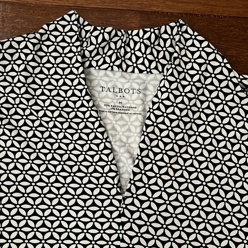 Talbots Black White Geometric Print Long Sleeve Top Size M - Picture 6 of 10